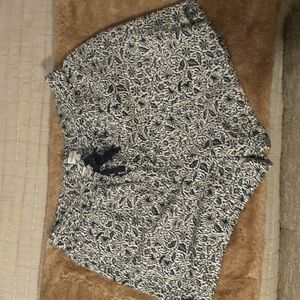 Made well pull on shorts
